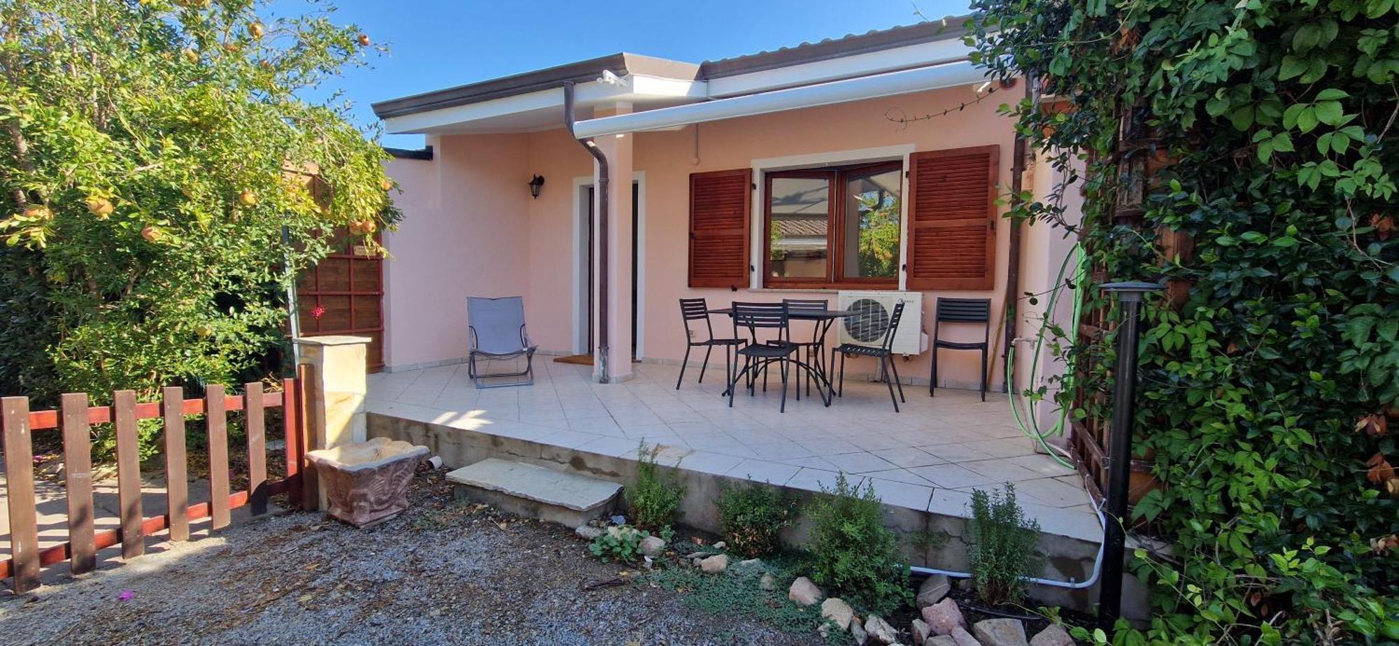 SantʼAnna Arresi Casa Vacanza Mamaioa מראה חיצוני תמונה