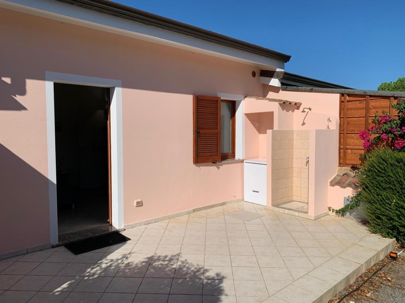 SantʼAnna Arresi Casa Vacanza Mamaioa מראה חיצוני תמונה